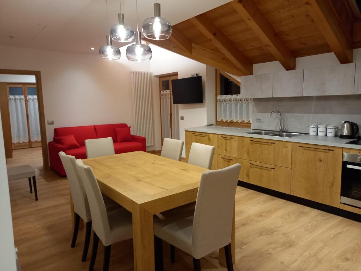 Appartamento Mansarda Patrizia E Franco Val Di Sole Commezzadura Exterior foto